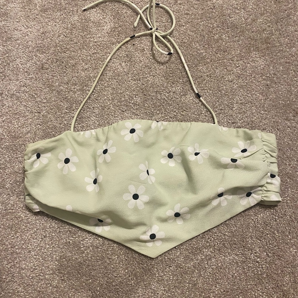 Princess Polly crop top